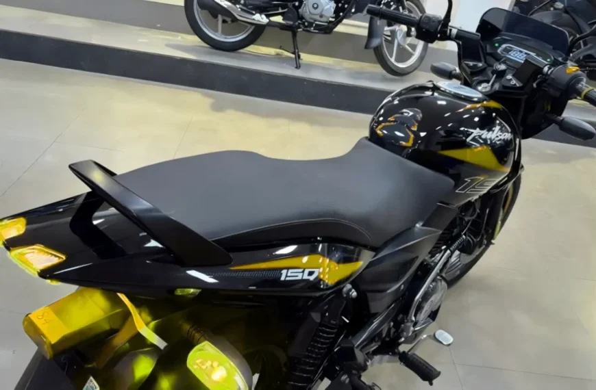 Bajaj ने नई Pulsar 180 बाइक लॉन्च की, 180cc इंजन और 55kmpl माइलेज
