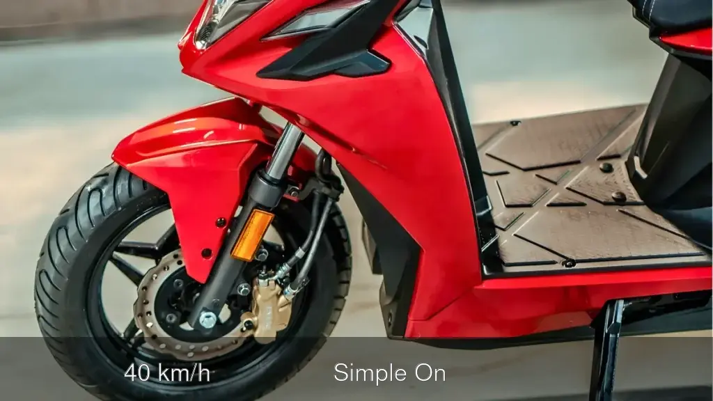 दमदार रेंज और 40 km/h टॉप स्पीड के साथ Simple One इलेक्ट्रिक स्कूटर, ₹15,574 की डाउन पेमेंट पर