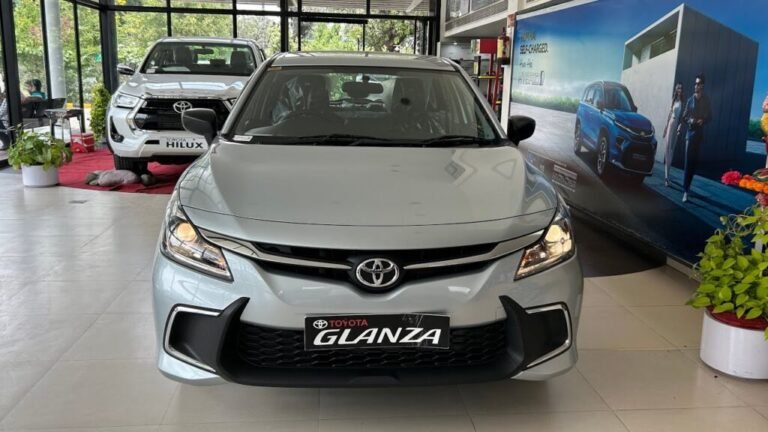 बजट के अनुकूल Toyota Glanza 2025: प्रीमियम फीचर्स, 28kmpl माइलेज, और आकर्षक डिजाइन