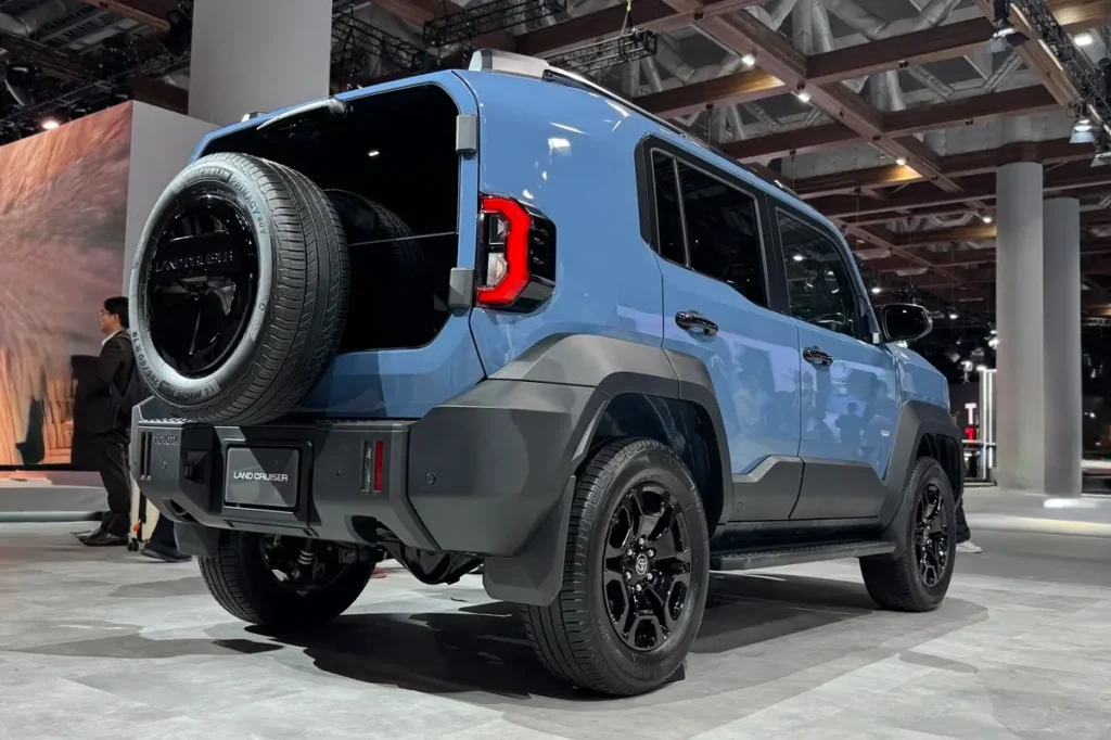 2025 में नई Toyota FJ Cruiser का अनावरण – जानें 5 प्रमुख विशेषताएँ और स्पेसिफिकेशन