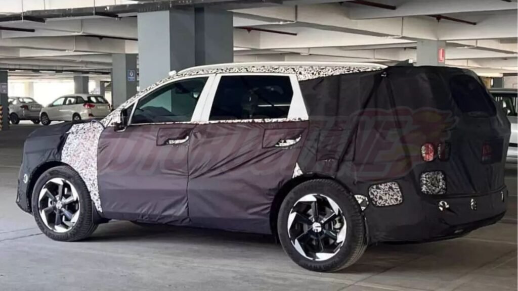 Kia Sorento 7-Seater Hybrid SUV India Mein Spotted: Launch 2025 Tak Ho Sakta Hai