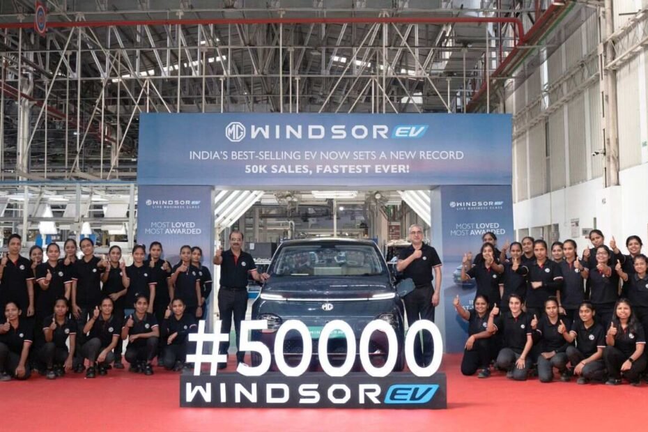 MG Windsor EV Ne 50,000 Unit Sales Ka Milestone 2025 Mein Pura Kiya