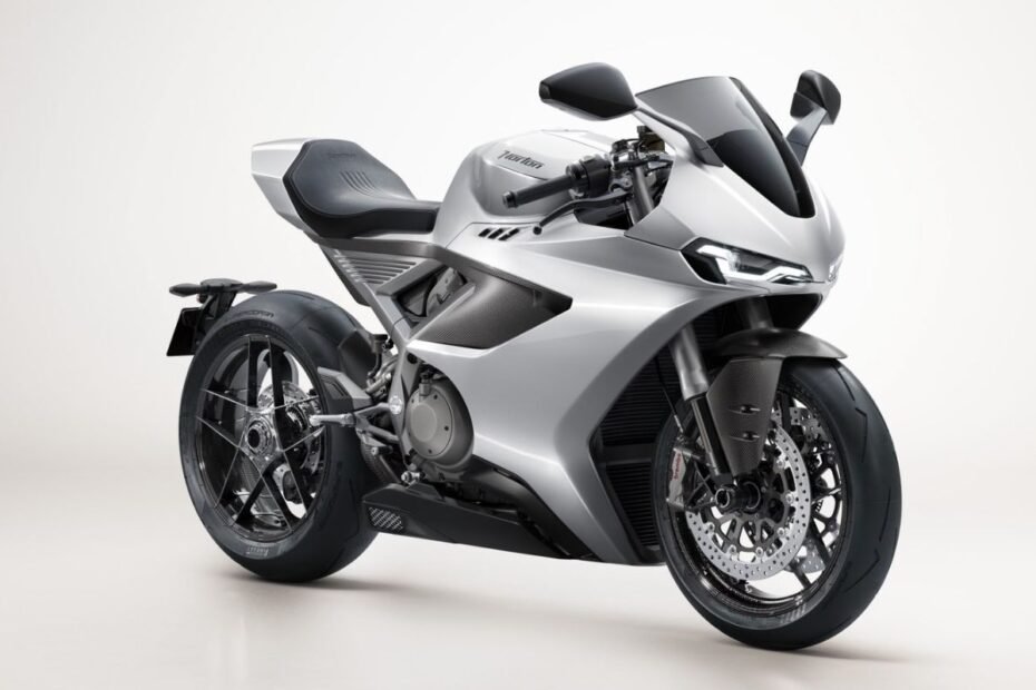 Norton के नए Manx, Manx R, Atlas & Atlas GT: 2026 में भारत में लॉन्च!