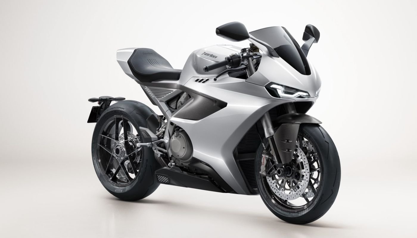 Norton के 4 नए मॉडल्स: Manx, Manx R, Atlas & Atlas GT 2026 में भारत में लॉन्च होंगे!