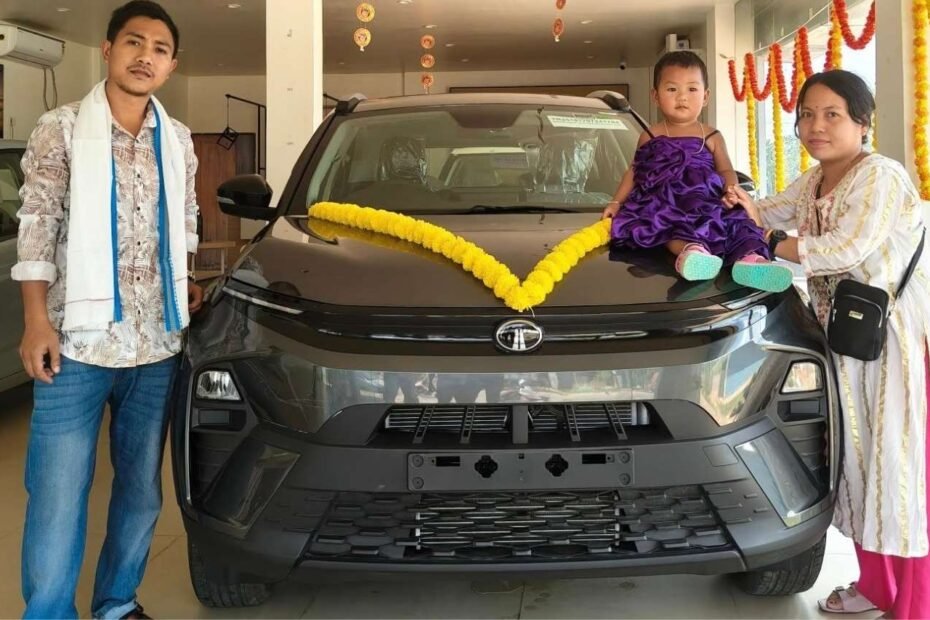 Top 10 Cars in October 2025: Nexon, Dzire, Scorpio और और भी बहुत कुछ!