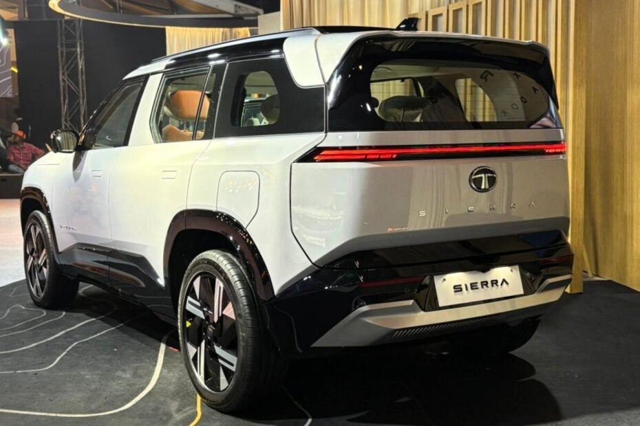 Tata Motors CNG Aur Hybrid Variants 2025 Mein Premium Models Ke Liye Laane Ki Soch Rahi Hai