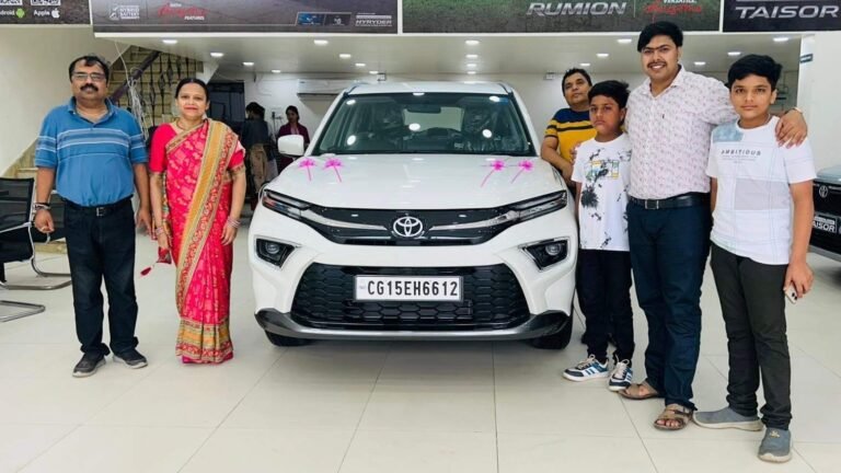 Toyota की बिक्री अक्टूबर 2025 में: Innova, Hyryder, Taisor और Fortuner के आंकड़े