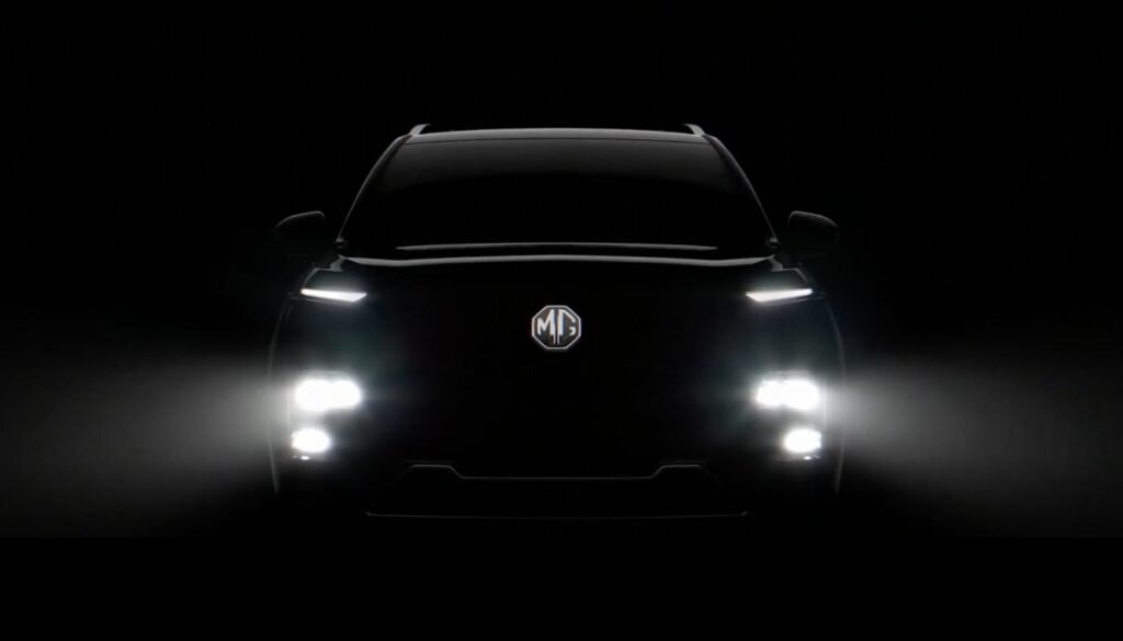 2026 MG Hector Facelift का पहला टीज़र जारी, 15 दिसंबर को होगी लॉन्च