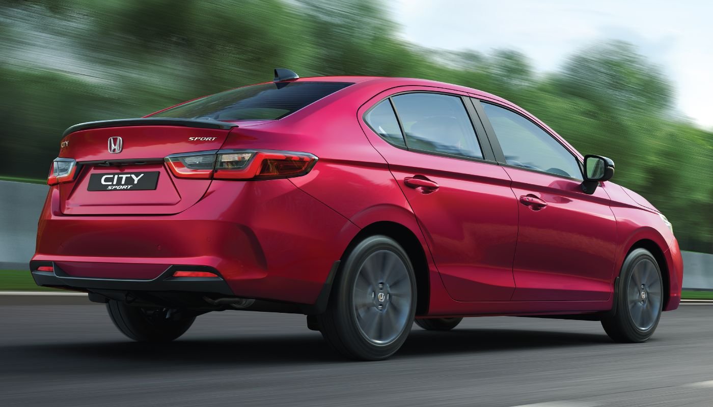 2026 में लॉन्च होने वाले 4 नए मिड-साइज सेडान – हुंडई से स्कोडा तक