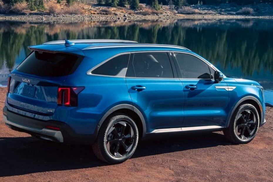 किया की पहली हाइब्रिड कार 2026 में भारत में लॉन्च होगी