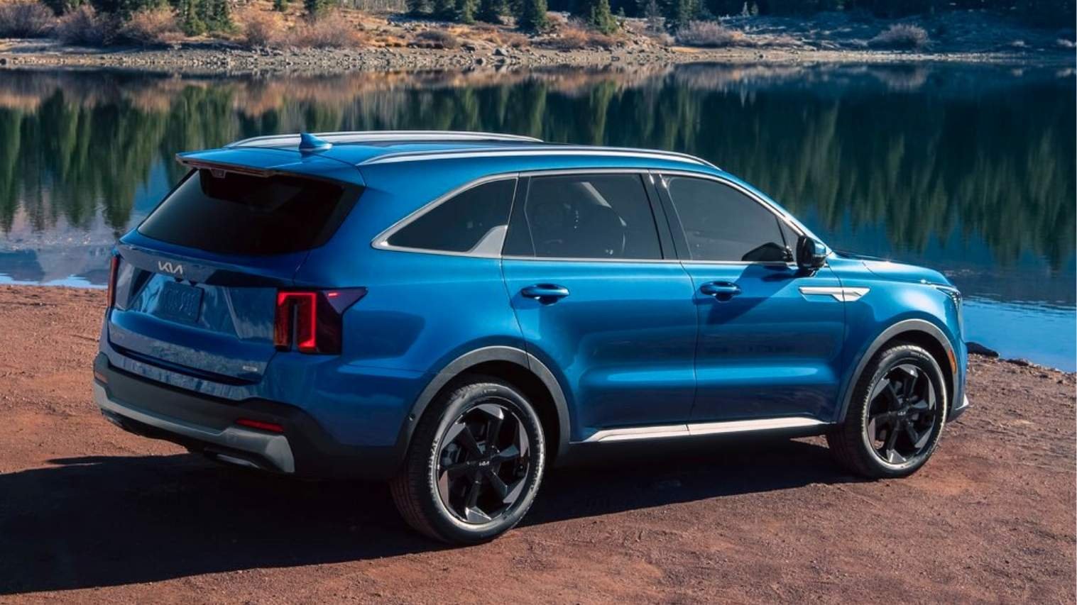 किया की पहली हाइब्रिड कार 2026 में भारत में लॉन्च होगी