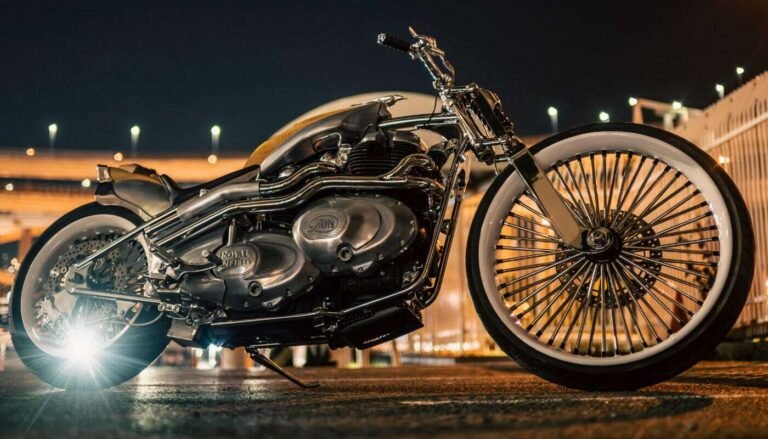 Royal Enfield Classic 650 और Guerrilla 450: 2025 में धांसू कस्टम बाइक्स की झलक