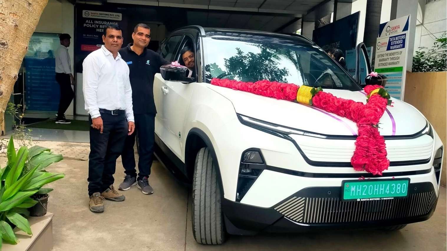 Tata EV खरीदारों के लिए तगड़ी छूट: ₹3.95 लाख तक का लाभ दिसंबर 2025 में