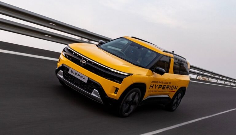 Tata Sierra 1.5L Turbo Petrol से रिकॉर्ड 29.9 kmpl माइलेज, SUV प्रेमियों के लिए खुशखबरी