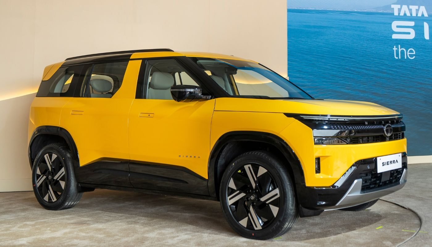 नई Tata Sierra की आधिकारिक बुकिंग शुरू, कीमत ₹11.49 लाख से ₹21.49 लाख