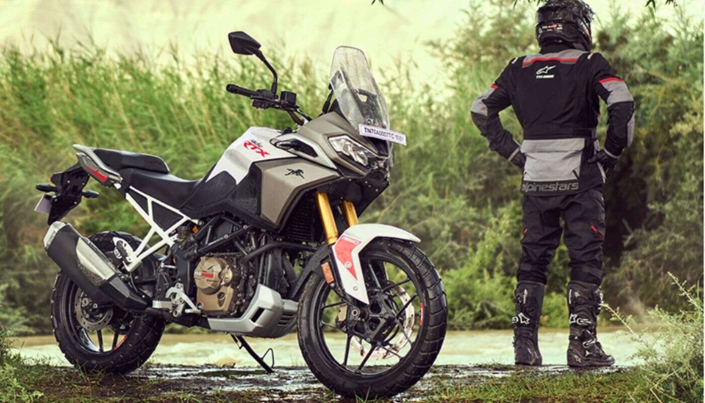 नवंबर 2025 की टॉप 10 बाइक्स – स्प्लेंडर, शाइन, पल्सर, रायडर, अपाचे, क्लासिक